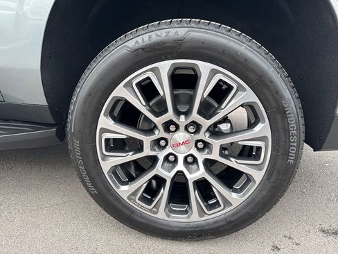 New 2026 GMC Yukon XL Denali image 37