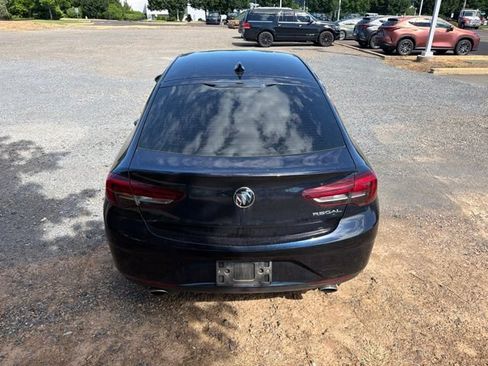 Used 2019 Buick Regal Preferred FWD image 5