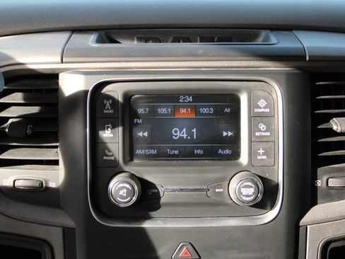 Used 2016 RAM 3500 Tradesman w/ Chrome Appearance Group image 21