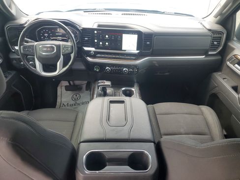 Used 2022 GMC Sierra 1500 Elevation image 18