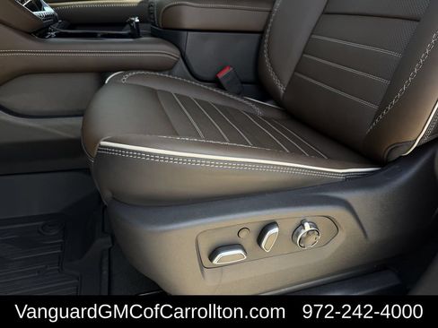 New 2026 GMC Yukon XL Denali Ultimate AWD/4WD image 24