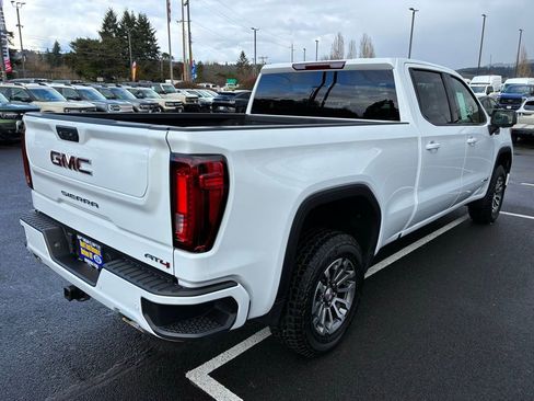 Used 2023 GMC Sierra 1500 AT4 image 13
