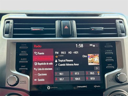 Used 2021 Toyota 4Runner SR5 Premium image 16