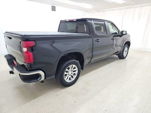 Used 2023 Chevrolet Silverado 1500 LT AWD/4WD image 14