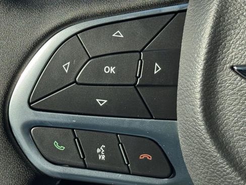 New 2026 Chrysler Pacifica Select AWD/4WD image 15