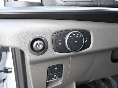 New 2026 Ford Transit 250 148 Medium Roof w/ Load Area Protection Package image 18