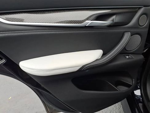 Used 2019 BMW X6 M image 21