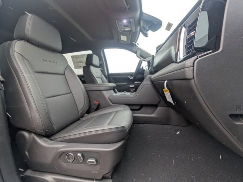 New 2026 GMC Sierra 1500 Denali w/ Technology Package image 16