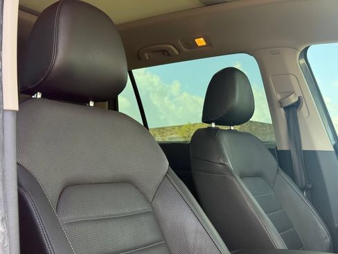 Used 2019 Volkswagen Atlas SEL Premium AWD/4WD image 23