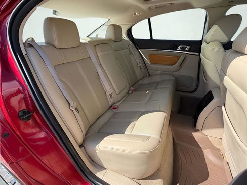 Used 2010 Lincoln MKS FWD image 27