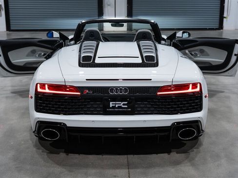 Used 2021 Audi R8 V10 RWD image 37
