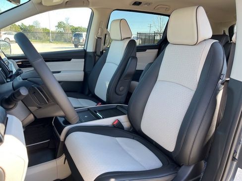 New 2026 Honda Odyssey Elite image 13