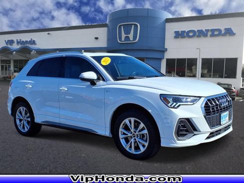 Used 2023 Audi Q3 2.0T Premium AWD/4WD image 1