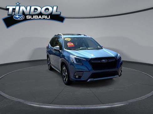 Used 2023 Subaru Forester Touring AWD/4WD image 2
