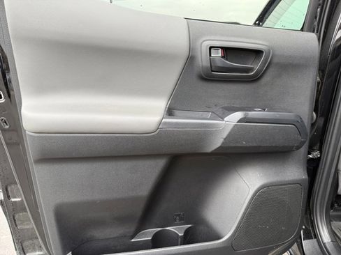 Used 2023 Toyota Tacoma SR image 22