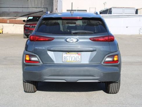 Used 2018 Hyundai Kona SEL FWD image 4