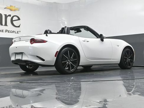 Used 2024 MAZDA MX-5 Miata Grand Touring w/ Weather Package RWD image 32