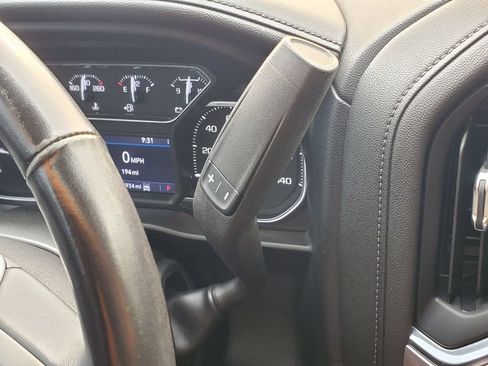 Used 2021 GMC Sierra 1500 SLT w/ SLT Convenience Package AWD/4WD image 25