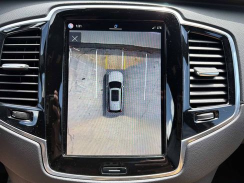 Used 2024 Volvo XC90 B6 Ultimate AWD/4WD image 25