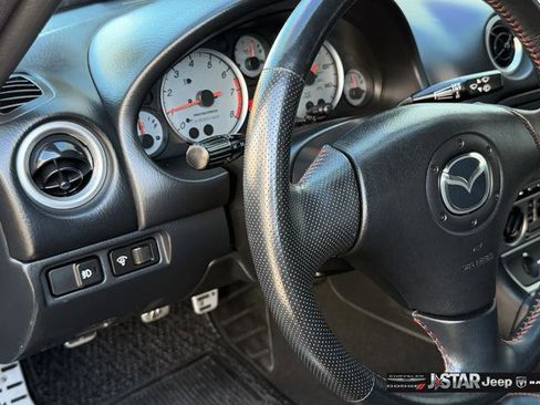 Used 2005 MAZDA MX-5 Miata MAZDASPEED image 16