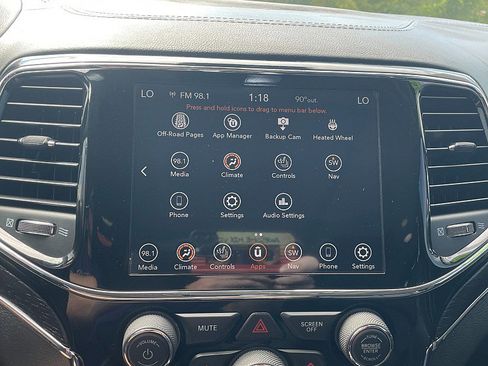 Used 2020 Jeep Grand Cherokee Summit image 27