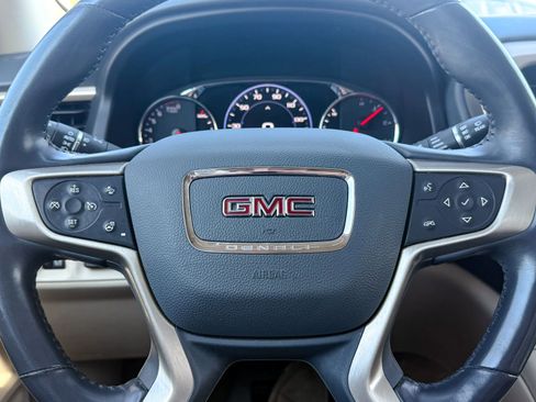 Used 2020 GMC Acadia Denali w/ Technology Package AWD/4WD image 48