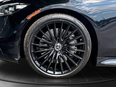 Used 2021 Mercedes-Benz S 580 4MATIC Sedan w/ AMG Line image 34