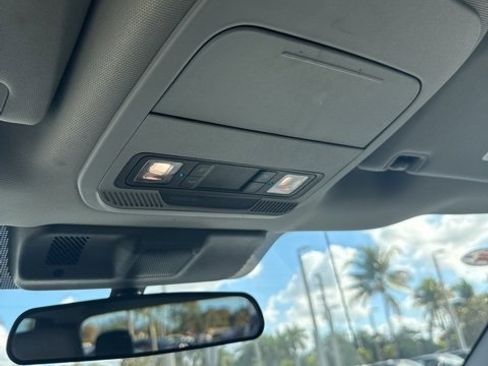 Used 2025 Ford F250 XLT image 21