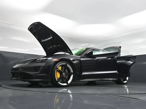 Used 2024 Porsche Taycan Turbo S w/ Premium Package AWD/4WD image 38