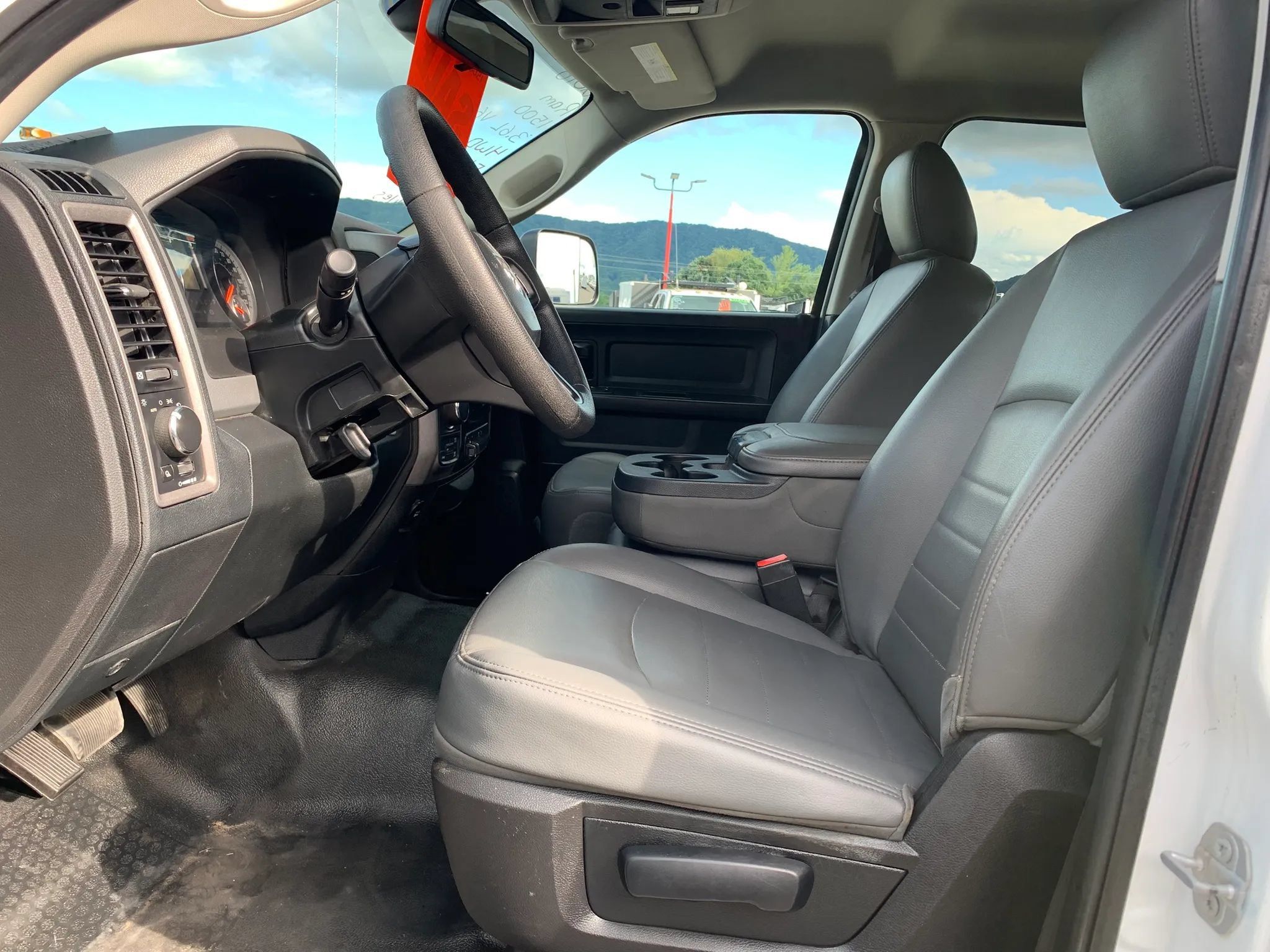 Used 2016 RAM 1500 Tradesman w/ Popular Equipment Group AWD/4WD image 9