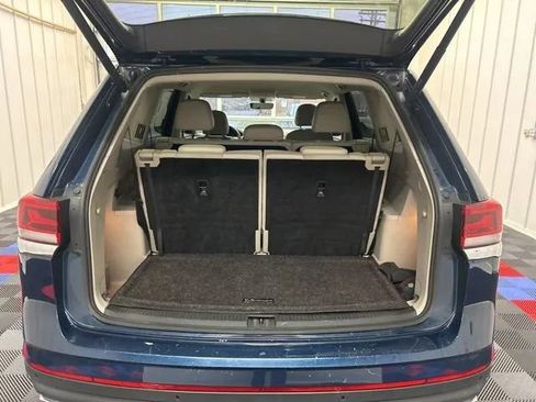 Used 2023 Volkswagen Atlas SE w/ Black Wheel Package AWD/4WD image 13