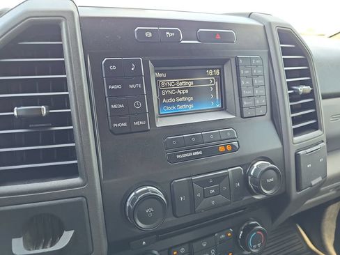 Used 2017 Ford F350 XL w/ Power Equipment Group RWD image 23