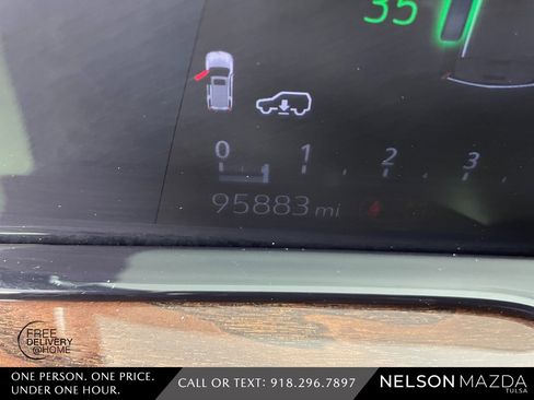 Used 2021 Cadillac Escalade Sport Platinum image 29