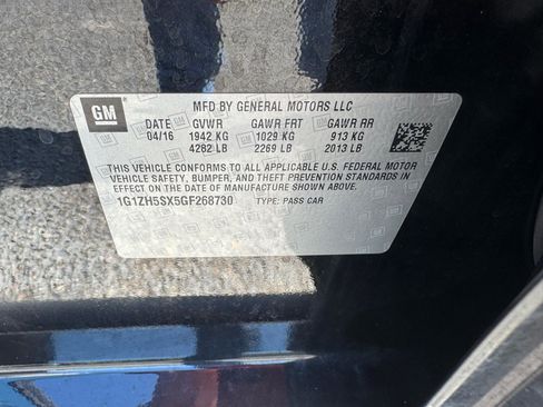 Used 2016 Chevrolet Malibu Premier w/ Driver Confidence Package II image 21