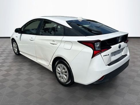 Used 2019 Toyota Prius LE image 6