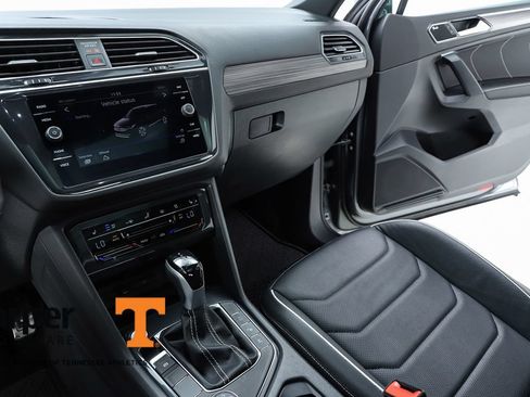 Used 2024 Volkswagen Tiguan SEL R-Line AWD/4WD image 23