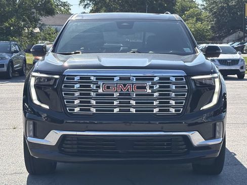 Used 2025 GMC Acadia Denali w/ Super Cruise Package FWD image 30