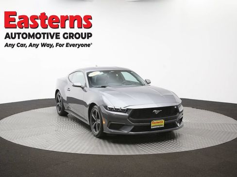 Used 2025 Ford Mustang Coupe RWD image 47