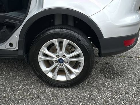 Certified 2019 Ford Escape S FWD image 19