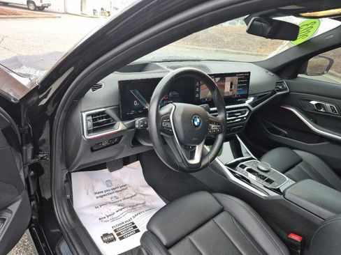Used 2023 BMW 330i Sedan w/ Premium Package image 30