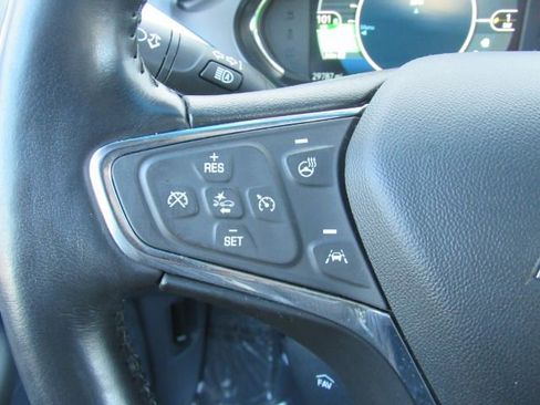 Used 2020 Chevrolet Bolt LT image 32