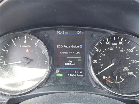 Used 2020 Nissan Rogue SV AWD/4WD image 10