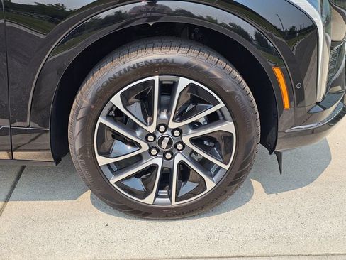 New 2026 Cadillac Optiq Sport 1 AWD/4WD image 9