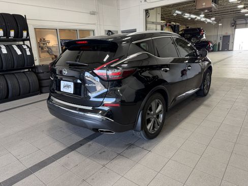 Used 2019 Nissan Murano Platinum image 9