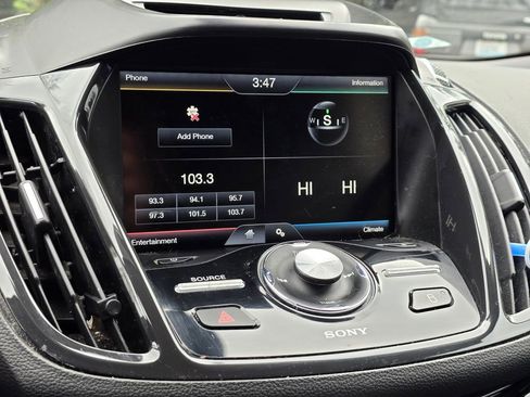 Used 2014 Ford Escape Titanium FWD image 19