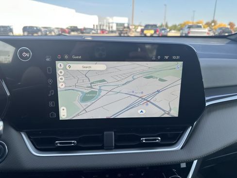 New 2026 Chevrolet Equinox LT w/ Convenience Package II image 18