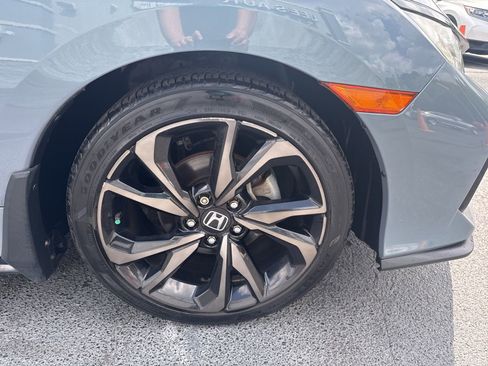 Used 2019 Honda Civic Sport image 10