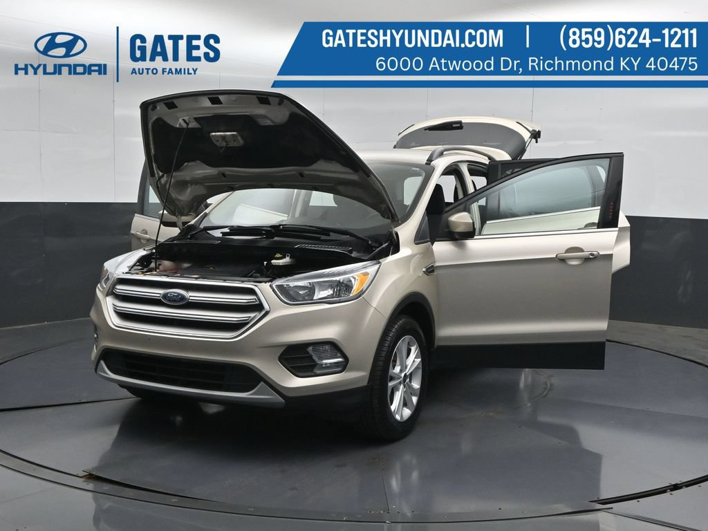 Used 2018 Ford Escape SE AWD/4WD image 56