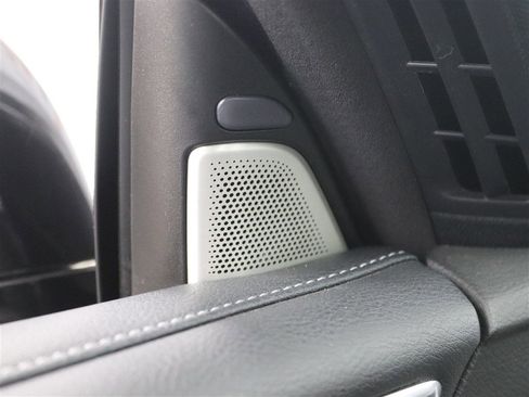 Used 2017 INFINITI Q60 3.0t w/ Premium Plus Package 3.0T image 23