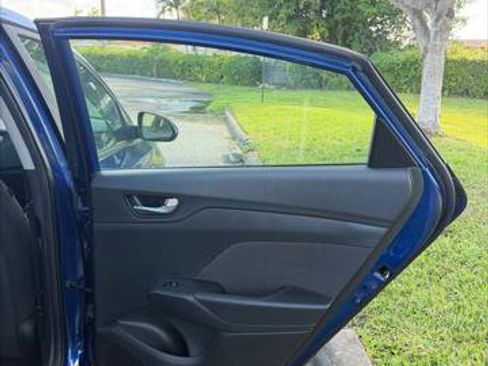 Used 2022 Hyundai Accent SE FWD image 16